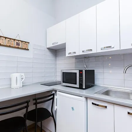 Apartment сучасна по вул дарії гусяк 9 біля краківського *