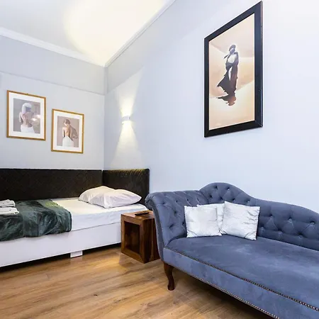 Apartment сучасна по вул дарії гусяк 9 біля краківського *