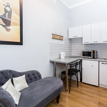 сучасна по вул дарії гусяк 9 біля краківського Apartment Lviv