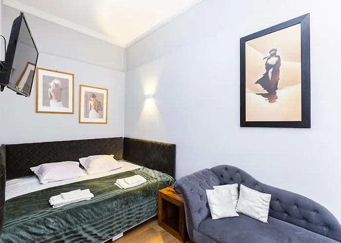 Apartamento сучасна по вул дарії гусяк 9 біля краківського Leópolis