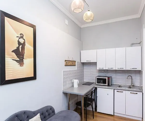 сучасна по вул дарії гусяк 9 біля краківського