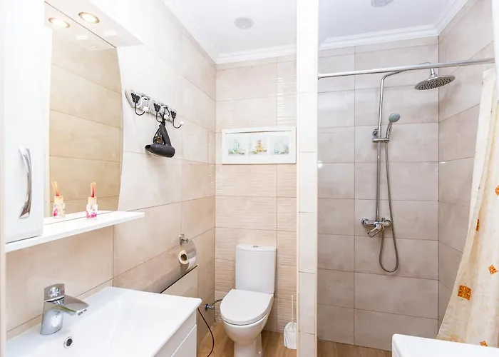 сучасна по вул дарії гусяк 9 біля краківського Apartamento *