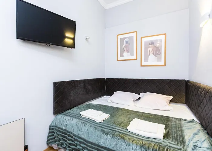 сучасна по вул дарії гусяк 9 біля краківського * Leópolis