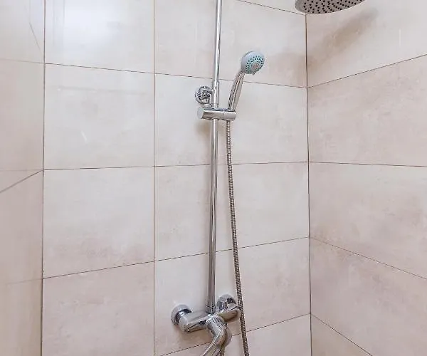 сучасна по вул дарії гусяк 9 біля краківського *