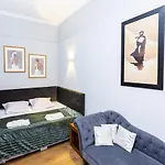 сучасна по вул дарії гусяк 9 біля краківського Appartement Lviv